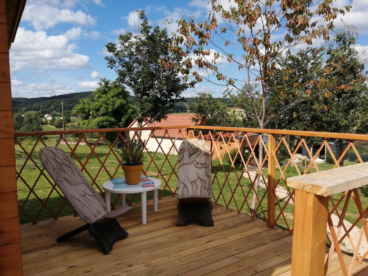 Le Chalet Des Etoiles Champagnac-le-Vieux Екстериор снимка